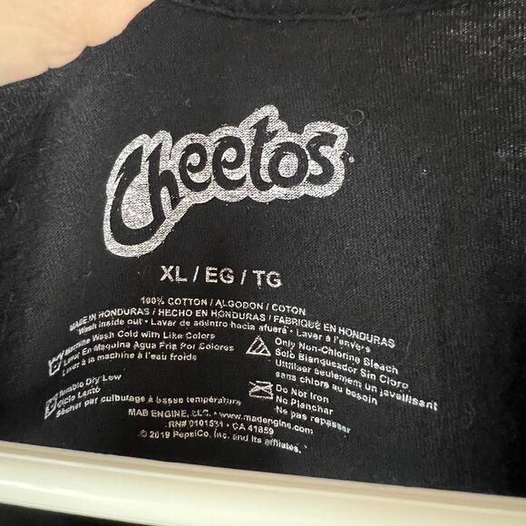 Cheetos Chester Mens Black T-Shirt Size XL - Picture 3 of 4